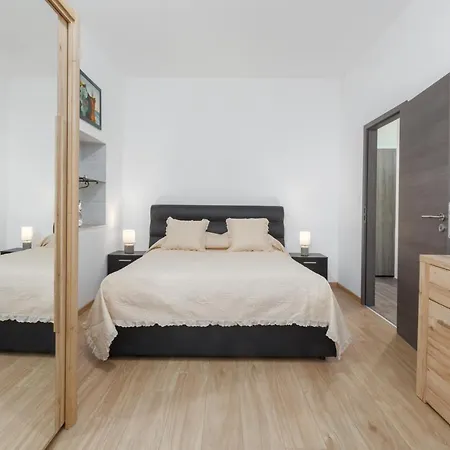 Caterina Apartment